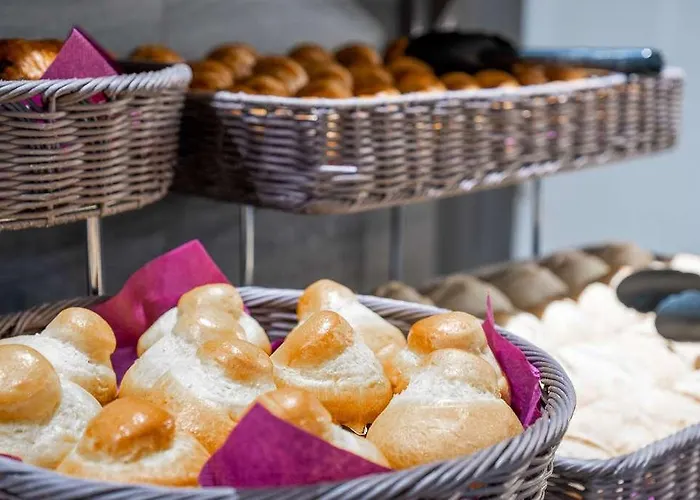 Western Le Bordeaux Sud מלון 3*