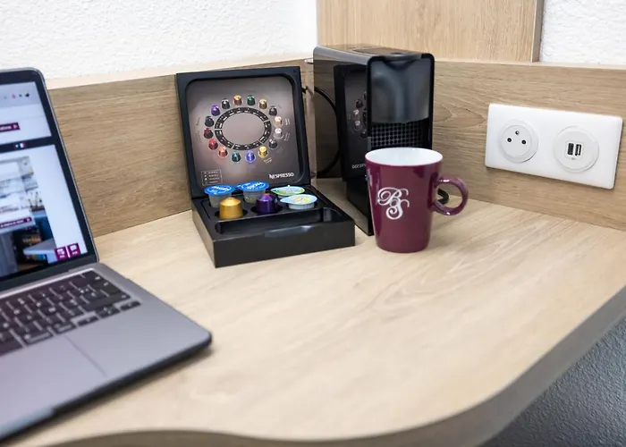 Western Le Bordeaux Sud 3* גרדיניון