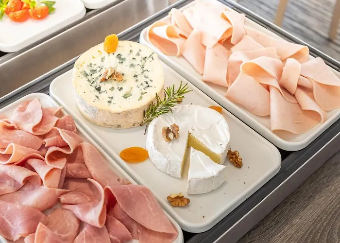 Western Le Bordeaux Sud מלון 3*